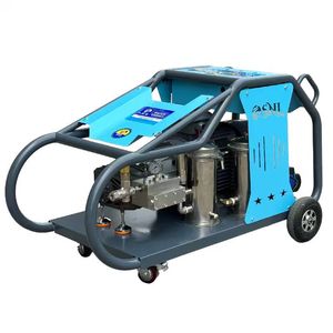 Nueva Hidrolavadora Industrial de Agua Fría para <span class=keywords><strong>Limpieza</strong></span>, Desoxidación y Desincrustación de 45kW 380V 1200bar con Motor de Imán Permanente - Product Image 2