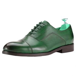 Chaussures habillées classiques en cuir véritable pour hommes, légères, à bout pointu, idéales pour les affaires et les mariages - Product Image 6