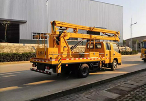 Camión con Plataforma Elevadora Telescópica de <span class=keywords><strong>14</strong></span> y 16 m, Chasis JMC Comercial Ligero, Doble Cabina, Conveniente para el Servicio Municipal Diario en Sudamérica - Product Image 3