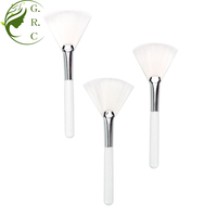 Bk41A Fabricant OEM, logo personnalisé, pinceau éventail blanc mini individuel pour masque facial et maquillage cosmétique