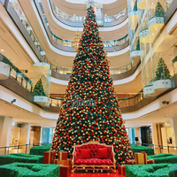 Arbre de Noël géant de luxe, 5 à 35 mètres, pour hall d'hôtel, branches artificielles à commande temporisée, personnalisation pour projets d'ingénierie haut de gamme