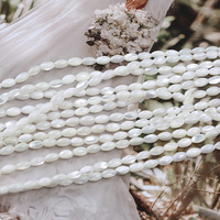Perles de coquille de nacre blanches ovales de petite taille 4-5 mm en gros pour la fabrication de bijoux