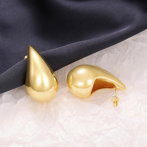 Pendientes colgantes con forma de gota de agua dorada para mujer, joyería moderna de aleación para fiesta, pendientes llamativos chapados en oro - Product Image 4
