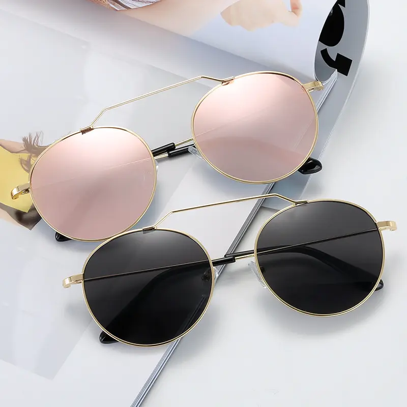 2022 Superior New Design brasile occhiali moda Round Frame parasole Gafas cerniera in metallo lunette uniche RTS occhiali da sole alla moda