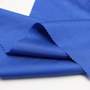 ผ้าไนลอน 100% <span class=keywords><strong>210T</strong></span> ทอเนื้อเบา ผ้าทาฟเฟต้าเงา ลายเครป สำหรับตัดเย็บชุดแฟนซี ชุดนอน ชุดกีฬา กางเกง - Product Image 4