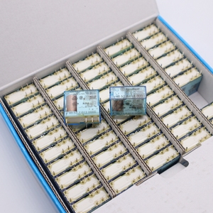 100% Original et nouveau détecteur de <span class=keywords><strong>relais</strong></span> 40.52.7.012.0000 <span class=keywords><strong>12V</strong></span> DC Mini <span class=keywords><strong>relais</strong></span> intermédiaire Italie importation - Product Image 2