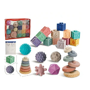 <span class=keywords><strong>Cube</strong></span> sensoriel Montessori, idéal pour l'éveil et l'éducation ludique des bébés de 6 à 12 mois, avec des blocs empilables - Product Image 3