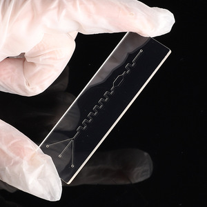 Mélange rapide et réplicable de réactifs, conceptions personnalisées de micromixeurs et de puces microfluidiques pour le diagnostic et l'automatisation en laboratoire - Product Image 1