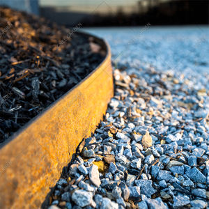 Heavy-Duty Steel Lawn Edging in Rectangle Shape Effectively Prevents Grass Overgrowth - Product Image 2