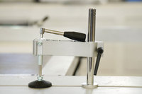 Scie à table coulissante CNC pour le travail du bois, commande numérique pour la découpe de portes d'armoires, fenêtres, bandes/blocs de bois