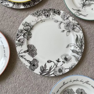 Juego de Platos de Porcelana China con Diseño Azul y Blanco de Estilo Europeo de Alta Gama, Platos con Estampado de Tigre para Bodas - Product Image 3
