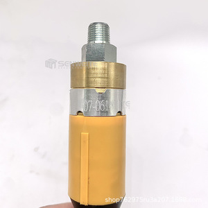 Sensor de Presión de Aceite Senwitt 107-0614, Pieza Metálica para Maquinaria Forestal - Product Image 1