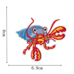 Parches Termoadhesivos Ecológicos con Bordados de Vida Marina para Gorras - Diseños de Cangrejo, Calamar y Ballena - Product Image 3