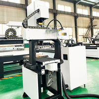 Mini routeur CNC de petite taille haute précision 4040 pour la fabrication de moules, machine de fraisage CE pour le bois, l'aluminium, le fonte, moteur unique DSP