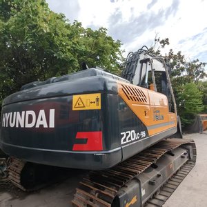 Excavatrice sur chenilles Hyundai 220 2023, moteur d'origine, pompe hydraulique, puissance ultra-forte, performances exceptionnelles - Product Image 6