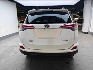 2016 <span class=keywords><strong>tipo</strong></span> 2018 HECHO DE TOYOTA RAV4 2.0L usado Edición de Moda CVT versión de gasolina 39954,17 millas para uso diario a la venta - Product Image 4