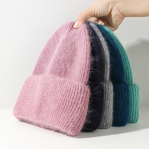 Bonnet en laine de <span class=keywords><strong>lapin</strong></span> <span class=keywords><strong>angora</strong></span> tricoté thermique épais de luxe personnalisé, à la mode pour l'hiver, vente en gros - Product Image 1