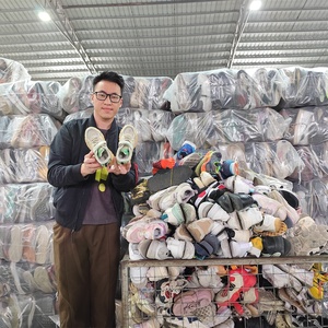 הסיטונאי נעלי יד שנייה נעלי יד שנייה bales bis <span class=keywords><strong>20</strong></span>-25 ק "ג ukayukay נעלי נעלי ספורט באיכות גבוהה - Product Image 5