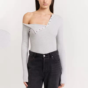 Logo personnalisé nouveau design femmes mode doux luxe tricoté haut côtelé 100% viscose asymétrique <span class=keywords><strong>décolleté</strong></span> tricots <span class=keywords><strong>pull</strong></span> femmes - Product Image 1
