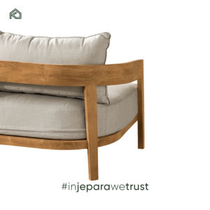 Un canapé en teck massif, conçu pour une résistance durable et un design intemporel, apportant chaleur et élégance à tout intérieur. - Product Image 2