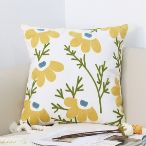 ปลอกหมอนผ้าฝ้ายลายปักลายดอกไม้แฟชั่นแบบชนบทสำหรับตกแต่งห้องรับแขกปลอกหมอนสี่เหลี่ยม - Product Image 6