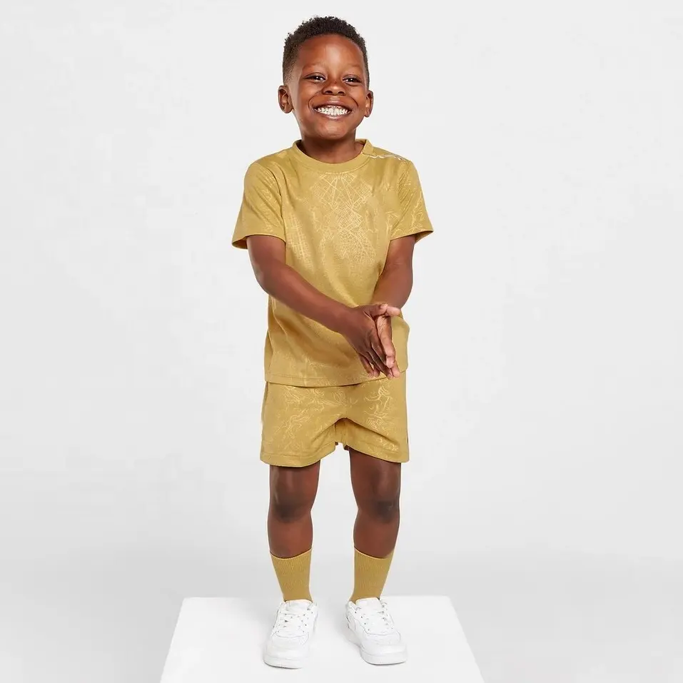 Классический дизайн, спортивный стиль, золотой цвет, вырез под горло, короткие рукава, Полиэтиленовая ткань, Детский комплект из Джерси