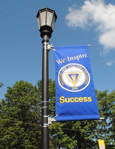 Custom Double Sided Display Sign for Street <b>Light</b> <b>Pole</b> Promotional Flag & Banner - Product Image 2