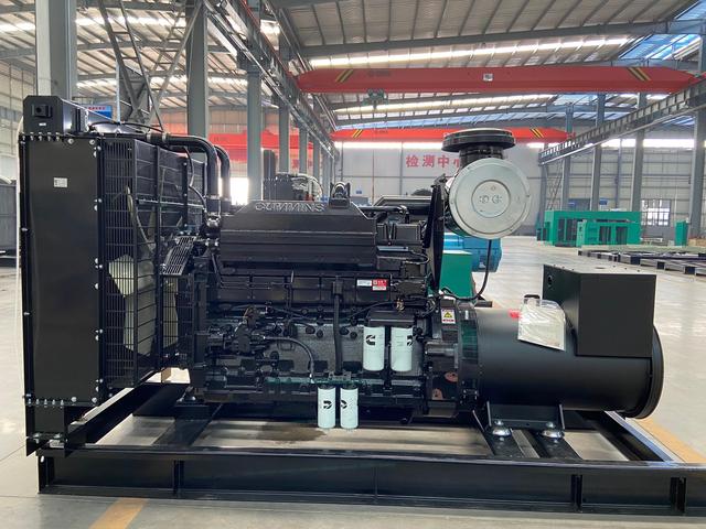 550KWCumm-ins for Fully AutomaticType Diesel Generator Set WithATS 50HZ60HZ230/380V for Industrial Hotel Backup Power Generation