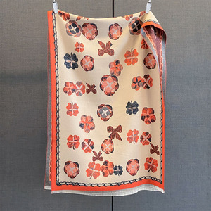 Nouvelle Collection Automne 2025 – Écharpe Jacquard Chaude et Tendance pour Femme, en Polyester Effet Cachemire, à Motifs Floraux et Pompons, Anti-Âge - Product Image 6