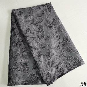 100% Polyester Thiết Kế Tùy Chỉnh Kim Loại Vải Đẹp 3D Mô Hình Hoa Jacquard Thổ Cẩm Vải Vật Liệu Cho Ăn Mặc Làm - Product Image 4