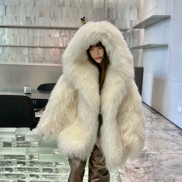 MAISON SPECIAL♡Curl Faux Fur Coat Maison Special Curl Faux Fur Coat 【公式通販】