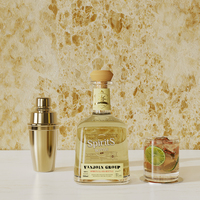 Bouteilles en verre carrées transparentes de 500 ml, 700 ml, 750 ml, 1 litre pour vodka, liqueur, gin, rhum, tequila, spiritueux, avec bouchon à vis, logo personnalisé