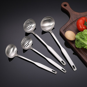 Stainless steel strainer, non-magnetic kitchen <b>tool</b>, hot pot ladle, thickened long handle, household set, hotel soup strainer. - Product Image 2