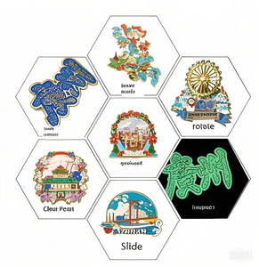 Venta al por mayor de abalorios de esmalte suave personalizados, regalos de metal, logotipo pintado, imanes de nevera promocionales, productos para recuerdo turístico - Product Image 3