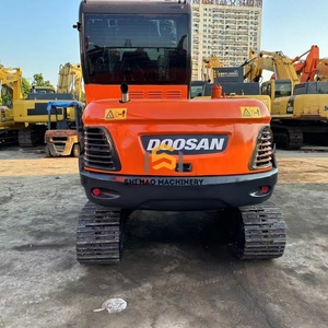 Mini-pelleuse Doosan DX60 de 6 tonnes d'occasion 2023, en état de marche, pour la construction et l'aménagement paysager - Product Image 5