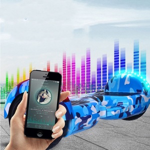 Patinete Eléctrico Autoequilibrado de 6.5 Pulgadas <span class=keywords><strong>con</strong></span> Rueda Luminosa, Luz LED Frontal Superior y Música - Product Image 6