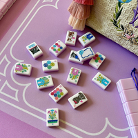 Set Mahjong Mewah 2 Lapis Akrilik Berukir Motif Hewan Amerika Tema Anjing La Fete Pink Biru