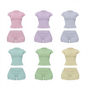 Ensemble T-shirt et short en coton léger et tendance pour femme, avec logo personnalisé, coupe ajustée - Product Image 1