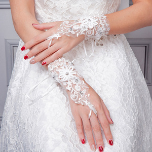 Mitaines de <span class=keywords><strong>mariage</strong></span> en dentelle <span class=keywords><strong>blanche</strong></span>, en Tulle cristal, sans doigts, manchette de poignet, fleur, pour mariée - Product Image 5