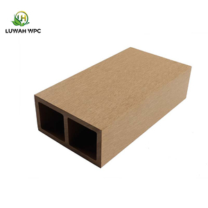 WPC Bois Tubes Façade Bois Étanche Anti-UV Usine Wholesales100mm 50mm Bonne Qualité Prix <span class=keywords><strong>Pas</strong></span> <span class=keywords><strong>Cher</strong></span> Wpc Top <span class=keywords><strong>Colonne</strong></span> - Product Image 4