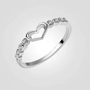 Heart-Shaped <b>Crystal</b> <b>Ring</b> For Women Alloy Hollow Design Everyday Wear Jewelry - Product Image 3