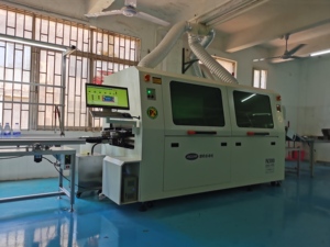 <span class=keywords><strong>JAGUAR</strong></span> — Machine à souder à ondes de qualité supérieure, utilisé pour le soudage de PCB et cms - Product Image 2