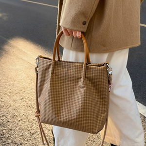 Nylon Zipper Polyester Lining Summer Fashion Commuter Crossbody Bucket <strong>Bag</strong> 2026 New <strong>Large</strong> Capacity - Product Image 2
