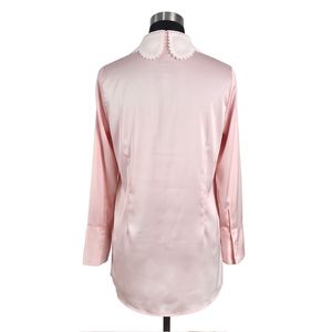 Blusa de Satén Rosa para Mujer con Cuello Peter Pan de Encaje, Dobladillo Asimétrico, Manga Larga, Corte Holgado, Estilo Dulce, con Botones - Product Image 3