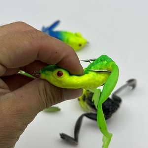 เหยื่อปลอมรูปกบสายฟ้าแบบมีขา น้ำหนัก 15 กรัม สีดำ ทำจากพลาสติก พร้อมตัวเบ็ด สำหรับตกปลา - Product Image 4