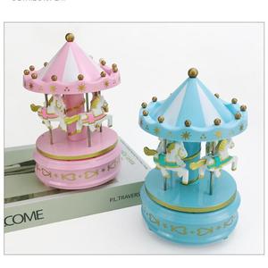 Nuovo Arrivo Carillon a Carosello, Giocattolo per <span class=keywords><strong>Compleanno</strong></span> Bambina, Scatola Musicale a Otto Toni, Regalo, Decorazioni per Torte di <span class=keywords><strong>Compleanno</strong></span>, Accessori per Torte - Product Image 5