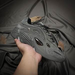 Chaussures de skateboard pour couple, grande taille, Simo Dad Shoes, chaussures de sport décontractées, respirantes, pour femme et homme, avec semelle épaisse massante pour la randonnée - Product Image 5