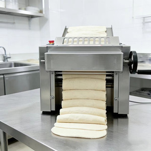 Macchina Elettrica Commerciale per Stendere la Pasta |   Rullo per Pasta in Acciaio Inossidabile per <span class=keywords><strong>Pizza</strong></span> e Croissant |   Spessore Regolabile da 1-4mm - Product Image 6