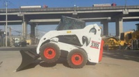 Asli digunakan S185 selip Steer Loader roda Mini Backhoe dengan kondisi baik ember jam kerja rendah