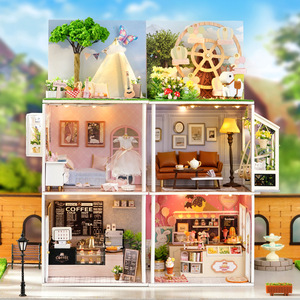 Kit Fai-da-Te Cabina in Miniatura - Modello 3D Stereoscopico da Assemblare - Combinazione di Case - Regalo Creativo in Legno per Età 14+ - Product Image 3